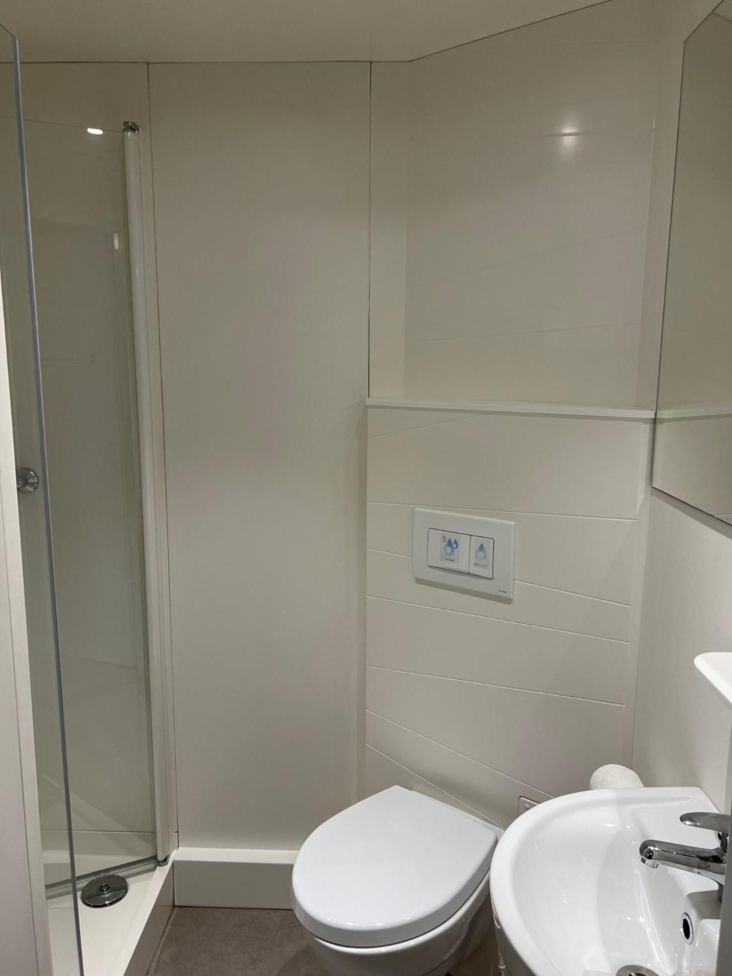 Pittville Student Village In Cheltenham Extérieur photo