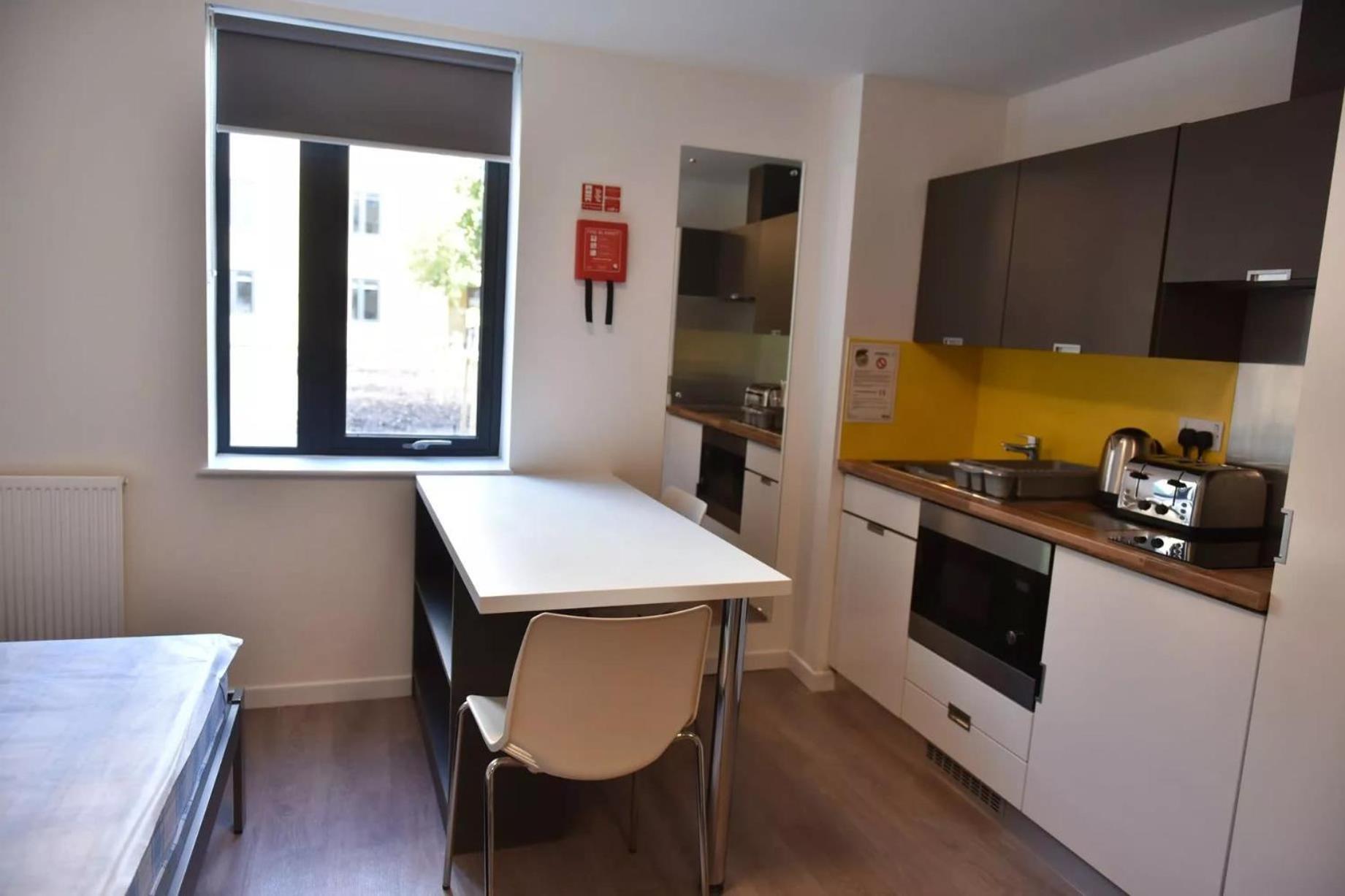 Pittville Student Village In Cheltenham Extérieur photo