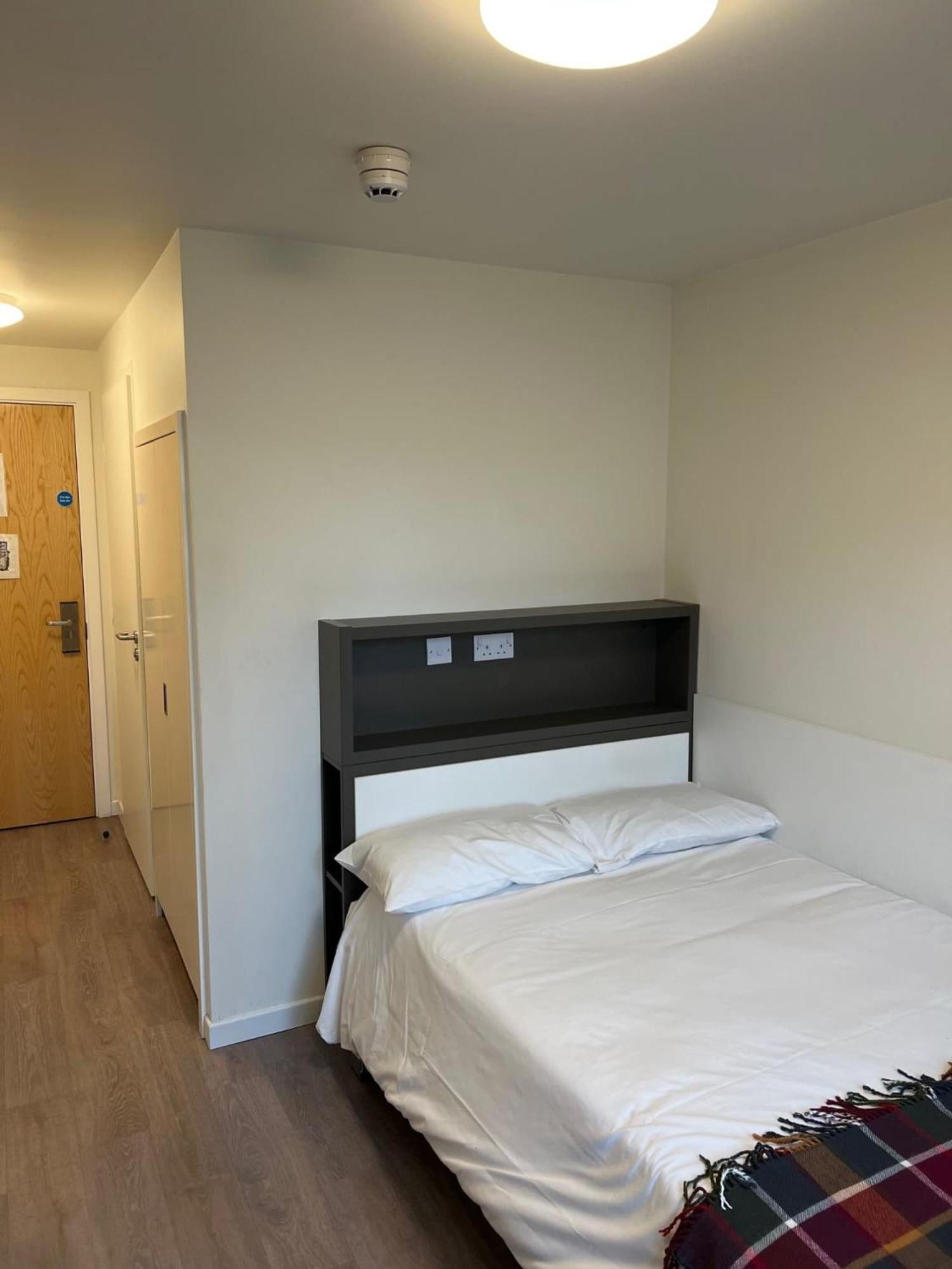 Pittville Student Village In Cheltenham Extérieur photo