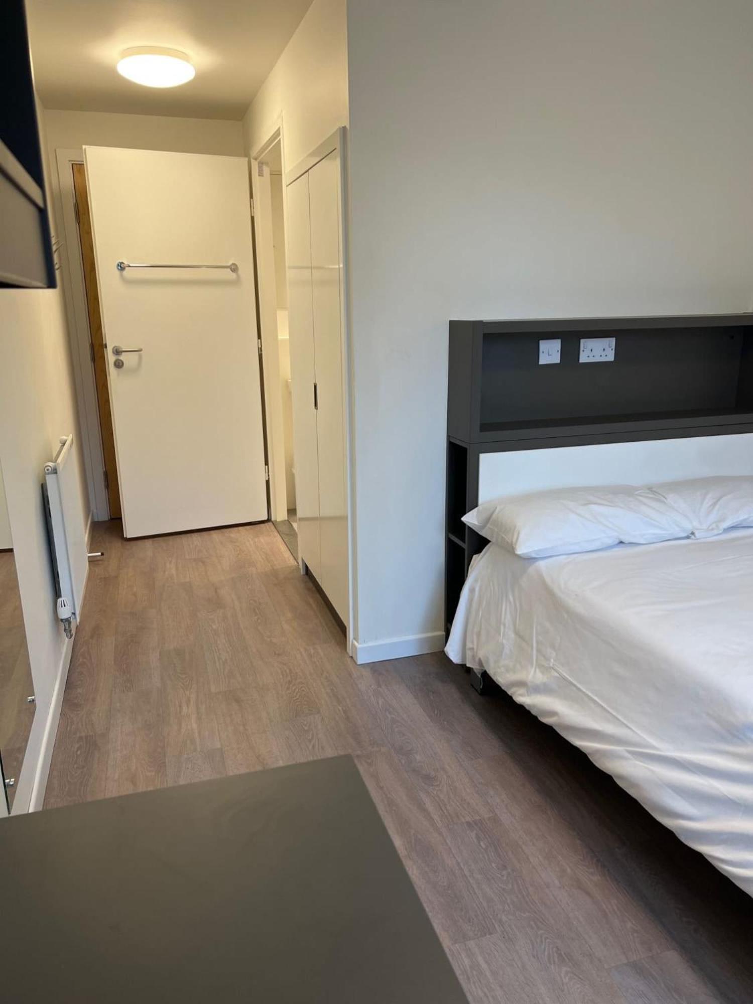 Pittville Student Village In Cheltenham Extérieur photo